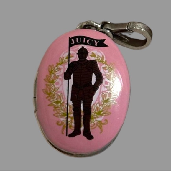 Juicy Couture Bracelet and 6 Charms Collector’s Set (EUC) - Picture 5 of 16